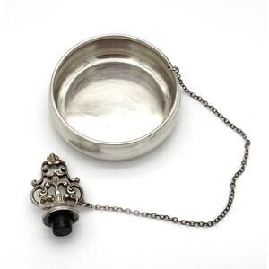 Oneida Silver Plate Wine Bottle Coaster w/ Attached Chain Metal Filigree Stopper